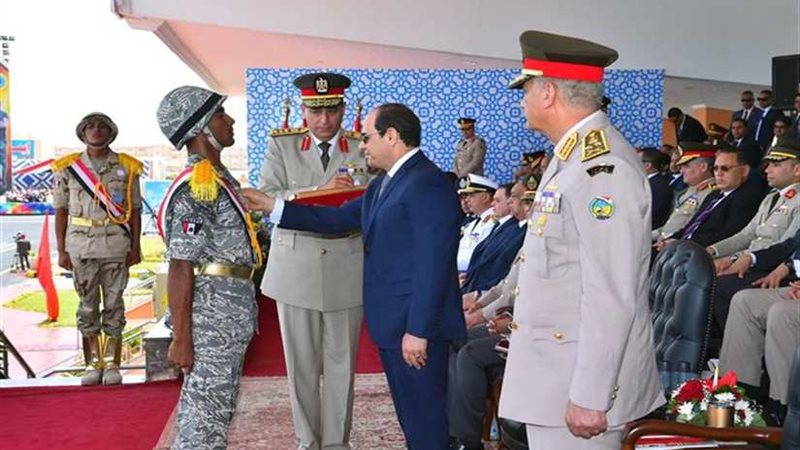 المصريين: حضور السيسي