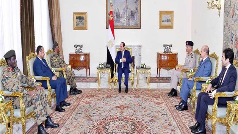 السيسي يهنئ الشعب