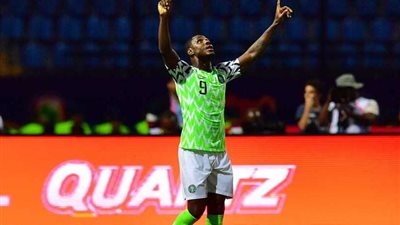 النيجيري «إيجالو» يُعادل رقم «جدو» بخمسة أهداف في نسخة واحدة من أمم إفريقيا
