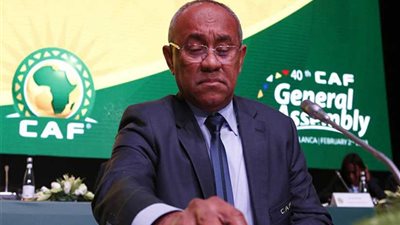 رئيس الكاف يعين إيتو ودروجبا مساعدين له