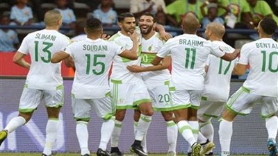 الجزائر بالزي الأبيض والسنغال بالأخضر في نهائي 