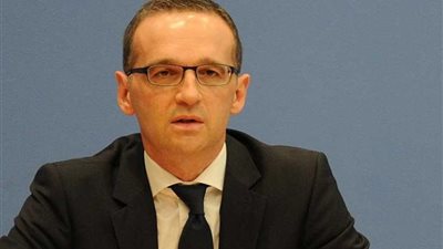 وزير الخارجية الروسي يلتقى نظيره الألماني على هامش منتدى 