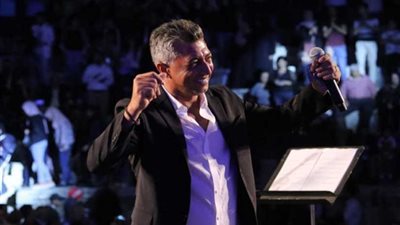 صوت الأردن عمر العبد اللات يتألق في 