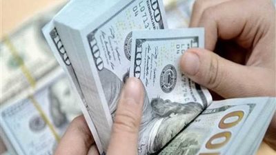 صندوق النقد: الدولار أعلى من قيمته الحقيقية