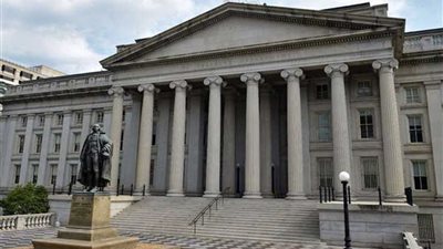 الخزانة الأمريكية تفرض عقوبات على ممتلكات 4 مسئولين فنزويليين