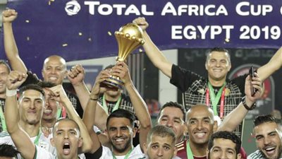 حافلة منتخب 