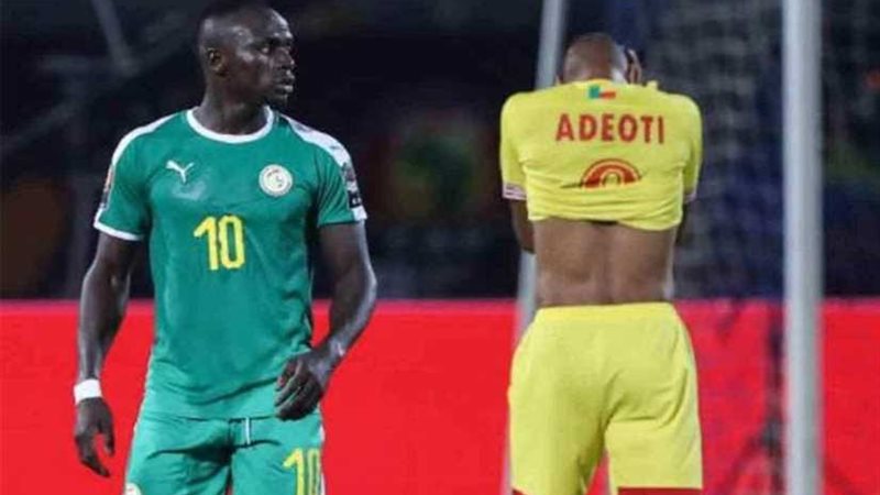 ماني يتوعد محرز ورفاقه