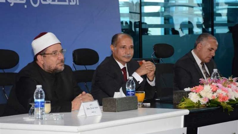 وزراء الطيران والأوقاف