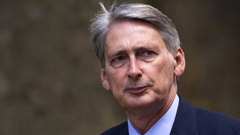 وزير الخزانة البريطاني