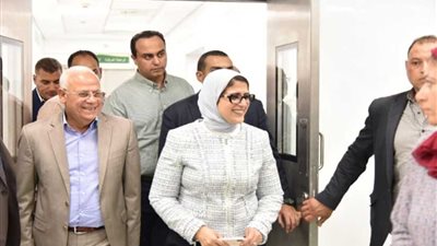 في إطار التشغيل التجريبي للتأمين الصحي.. زايد تتفقد 