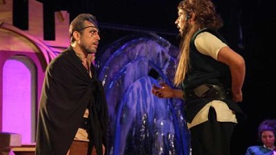 وزيرة الثقافة تشهد 