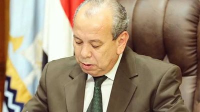 محافظ كفر الشيخ: يتابع تلقي طلبات المواطنين لتقنين أملاك الدولة