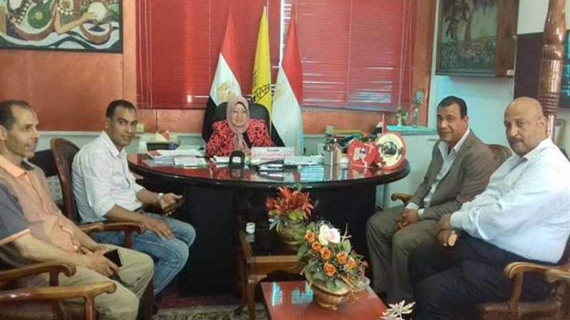 لجنة لمتابعة افتتاح