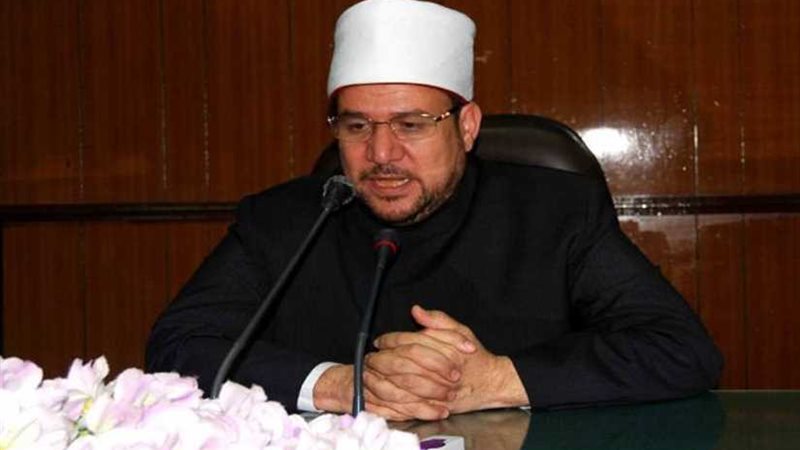 وزير الأوقاف يحذر