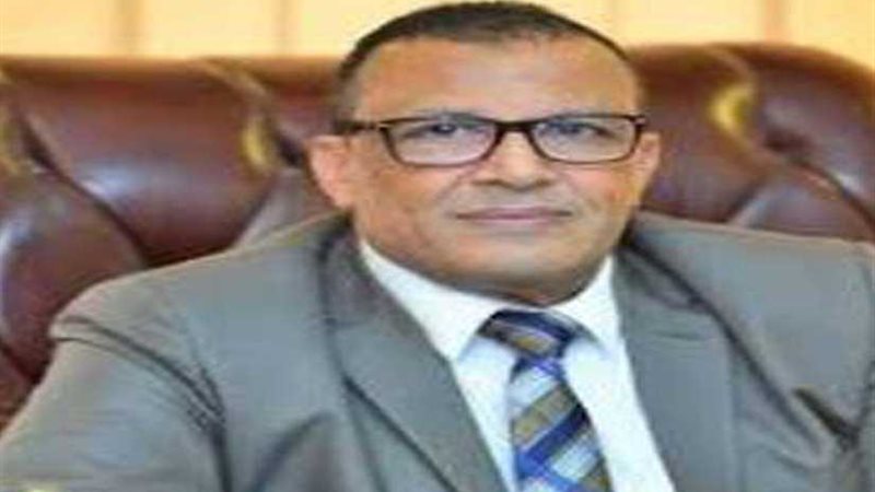 رجال الأعمال تدرس