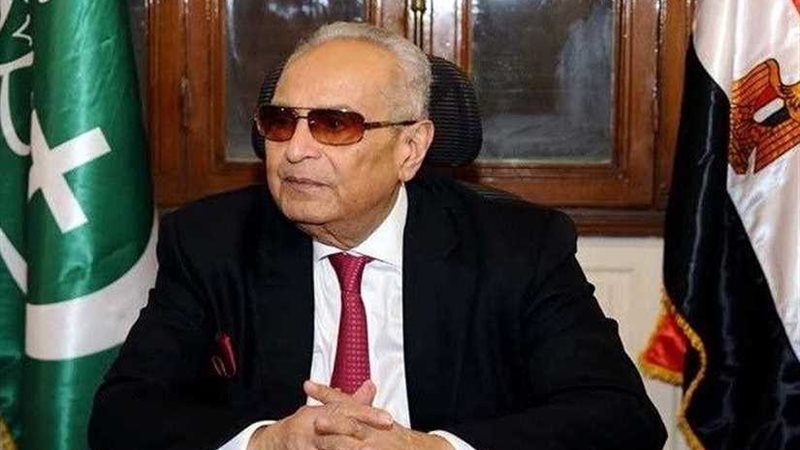 الوفد يفصل علاء الوشاحي