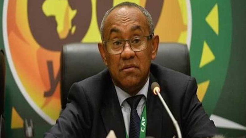 رئيس كاف يُجدد شكره