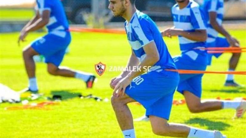 مصطفى فتحي يواصل