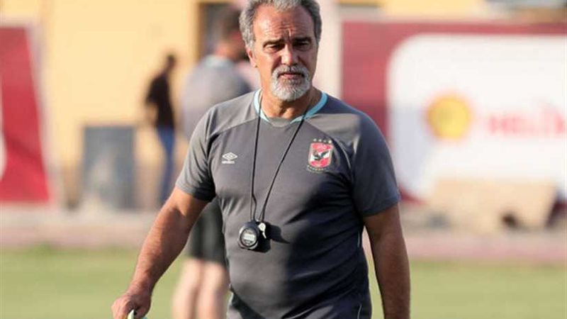 لاسارتي يعلن قائمة