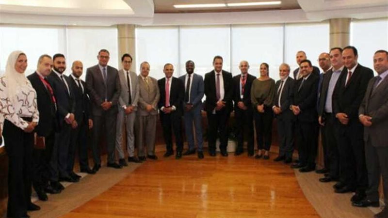 البورصة وبنك التنمية