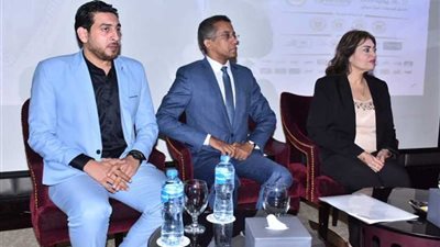 بالصور.. فعاليات مؤتمر رؤية 2030 بين الواقع والمأمول