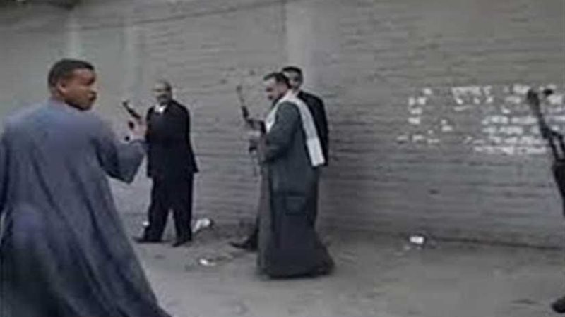 إصابة عاملين في مشاجرة