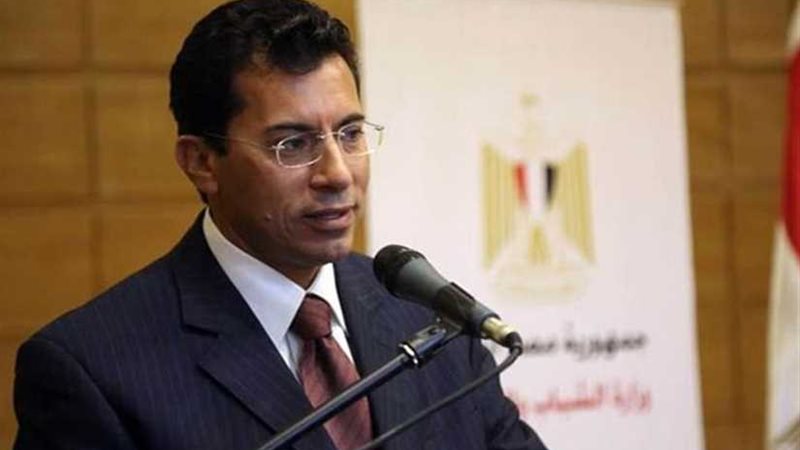 وزير الرياضة يكرم