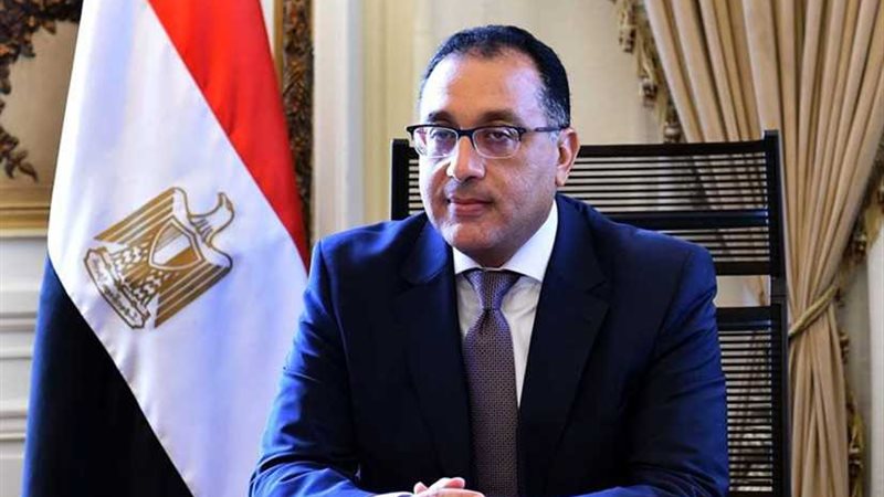 رئيس الوزراء يتابع