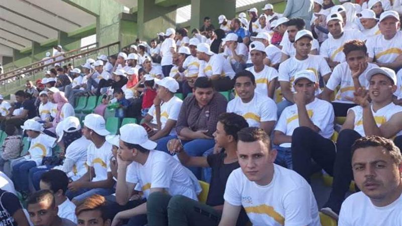 بالصور.. 5000 شاب