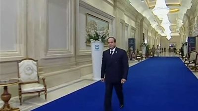 الرئيس السيسي يشهد انطلاق مؤتمر الشباب