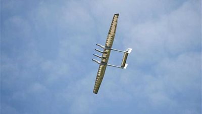 نجاح أول رحلة تجريبية لطائرة صينية تعمل بالطاقة الشمسية