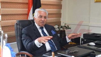 مصطفى هديب: القيادة السياسية حريصة على التواصل مع الشباب بشكل دوري.. والاقتصاد يسير في الطريق الصحيح