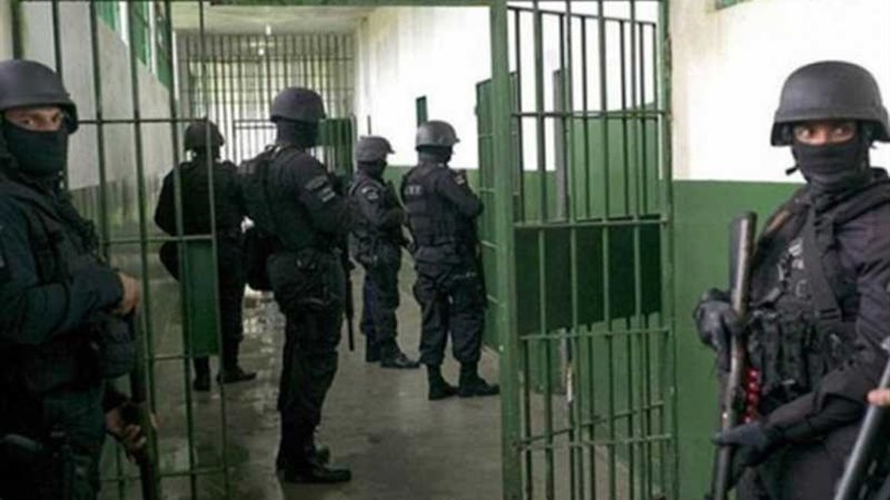 مقتل 52 شخصًا خلال