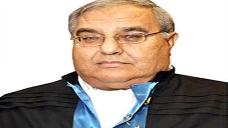 رئيس الدستورية يهنئ