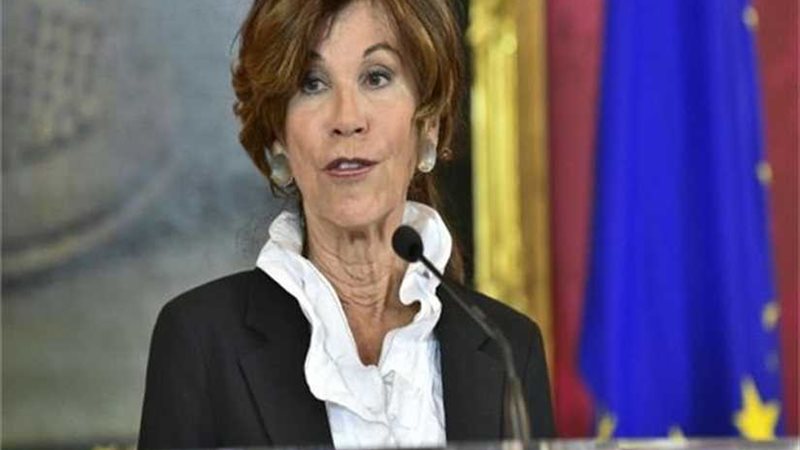 2.5 مليون يورو ..