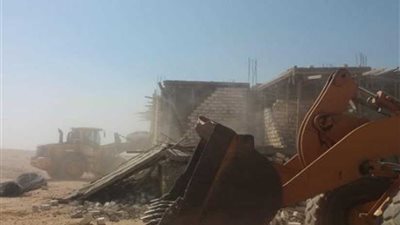 إزالة 49 حالة تعدٍ على أراضي أملاك دولة واسترداد 11650 فدانًا بديروط