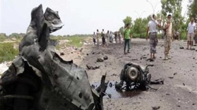 مقتل 19 جنديا في هجوم مسلح على معسكر في أبين اليمنية