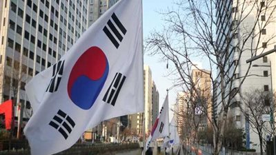 كوريا الجنوبية ترد على اليابان بالمثل وتقرر إزالتها من القائمة البيضاء