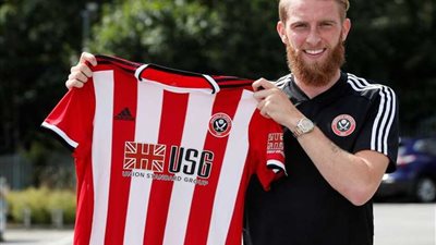 شيفيلد يونايتد يتعاقد مع أولي ماكبورني لمدة أربعة مواسم