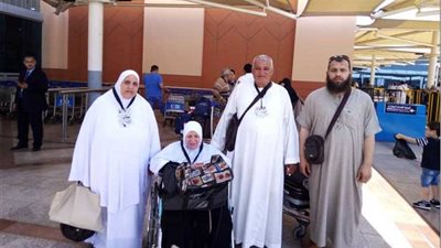 مصر للطيران تسير ١٢ رحلة غدًا لنقل ٢٤٢٤ حاجًا