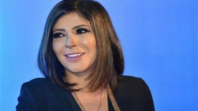 البطولات النسائية تنعش