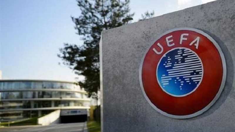 «ستيفاني» حكم أنثى