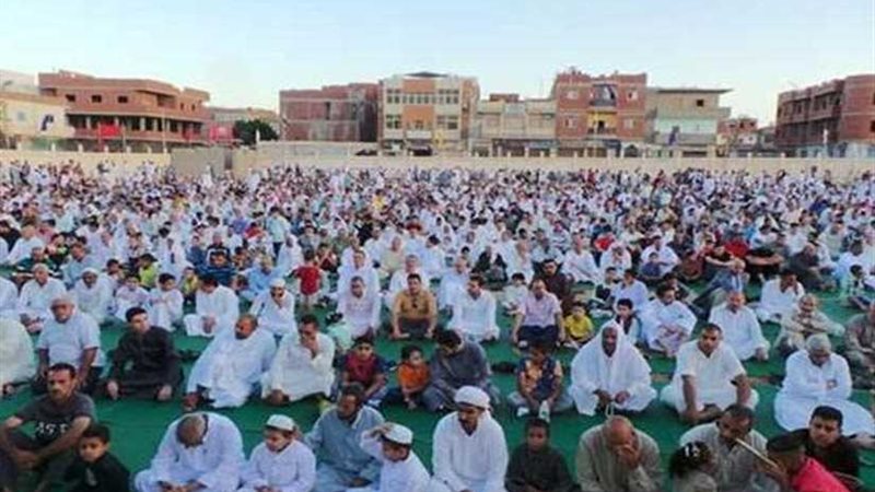 140 ساحة لأداء صلاة