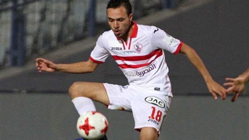 عنتر رافع سيفه في