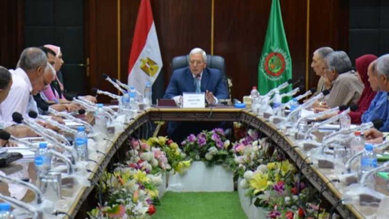 محافظ الدقهلية يمهل