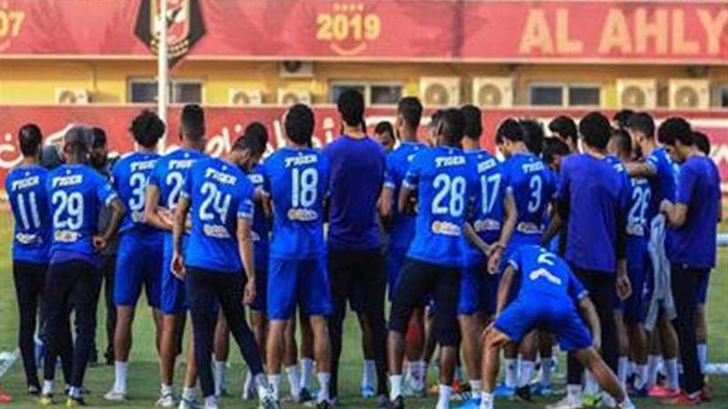 الأهلي يواصل تدريباته