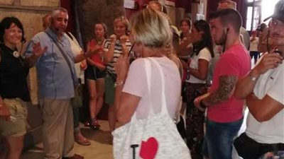 اجهزة ارشاد صوتية بالمتحف المصري