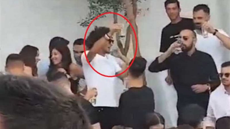 «وردة» يثير غضب الجماهير