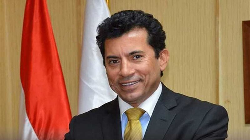 الرياضة تعلن تبرع