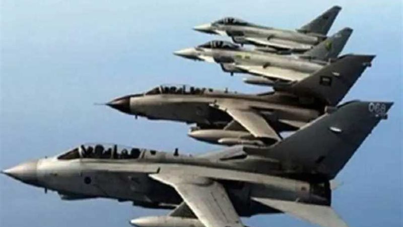 غارات جوية تدمّر